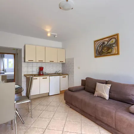 Enka By Interhome Holiday home Pula